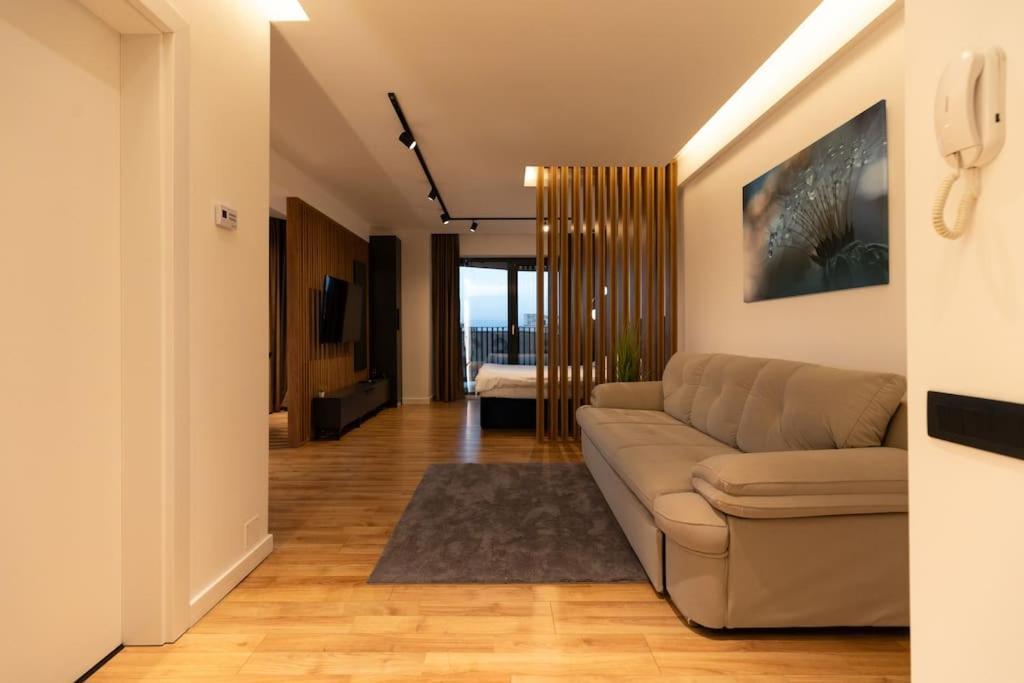 Nest Inn Azure Apartment Cluj-Napoca Exterior foto